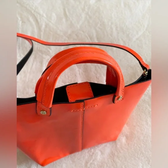 BCBGMaxAzria patent leather purse | crossbody | neon | spring - Picture 5 of 5